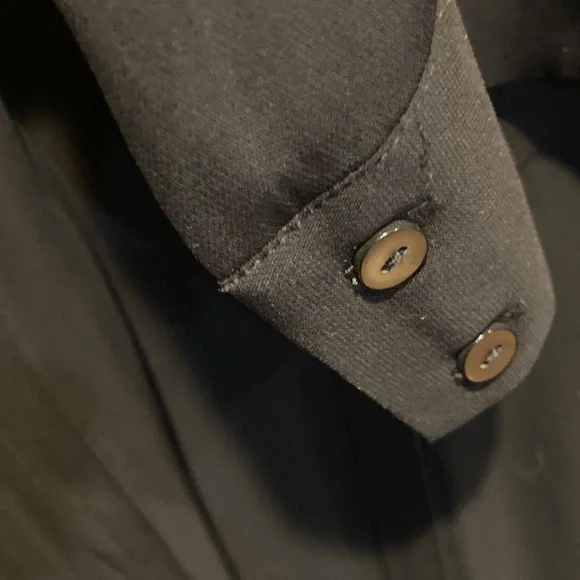 Reimagined Classic Blouse by Ruti - Picture 4 of 10